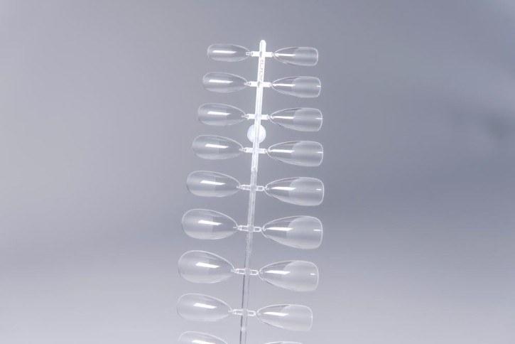 Medium-Oval Clear Soft Gel Tips 240 Stk.